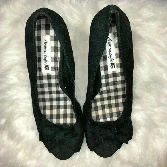 American Eagle Plaid Wedges - Picture 2 of 4